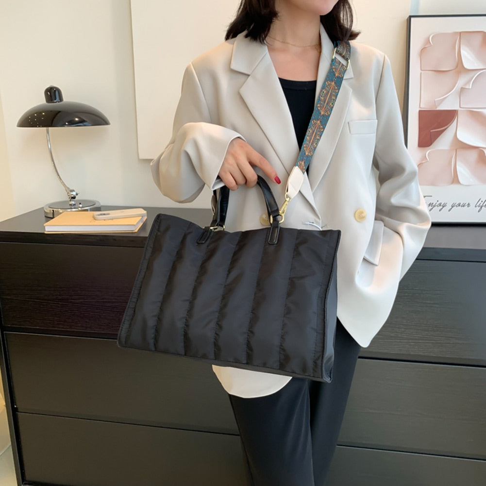Fashion Tote Bag For Women Luxury Brand Designer Quilted Handbag Wide Strap Shoulder Bag Casual Ladies Shopping Tote Purse Bolsa